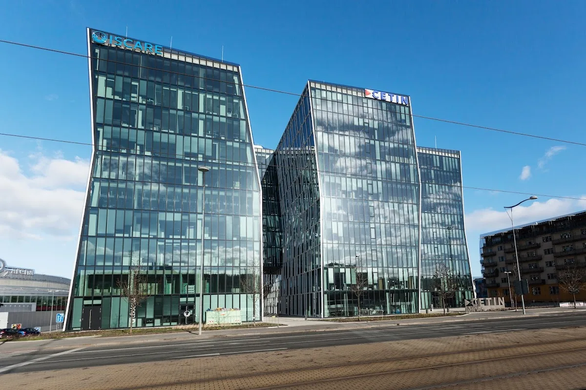 ISCARE I.V.F. Inc. - Clinical Center