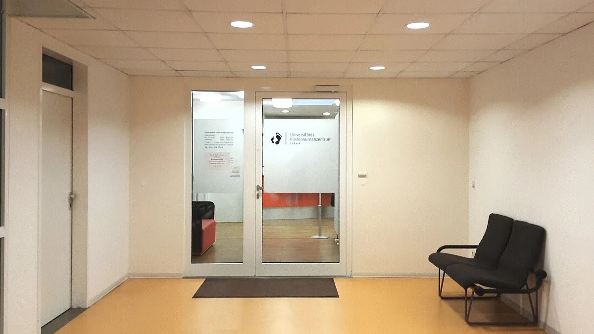 Universitätsklinikum Schleswig-Holstein, Universitäres Kinderwunschzentrum, Lübeck und Manhagen