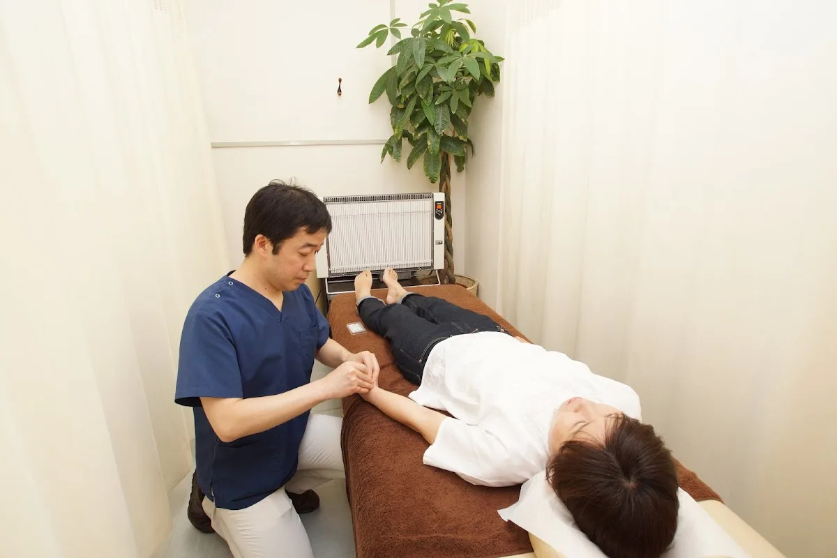 Age Infertility Center Nakamachi Acupuncture Orthopedic Clinic — photo 3