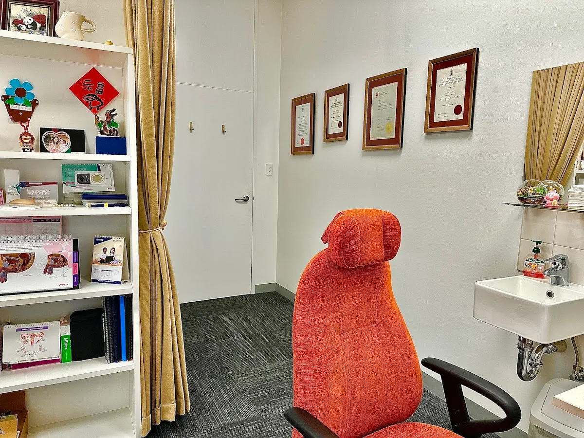 Dr Alice Huang — photo 2
