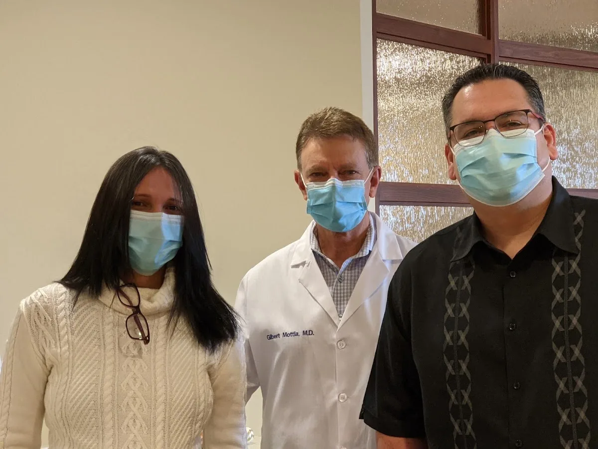 Gilbert L. Mottla, M.D.