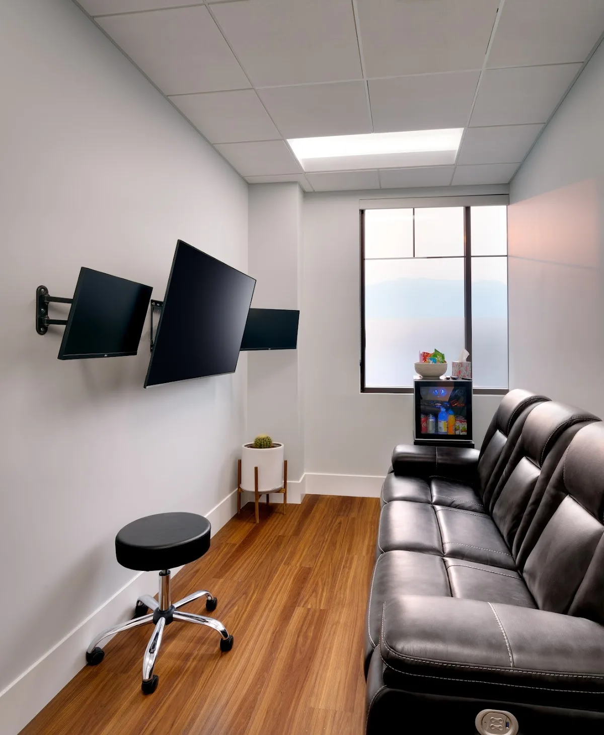 Male Fertility and Peyronie's Clinic — photo 2