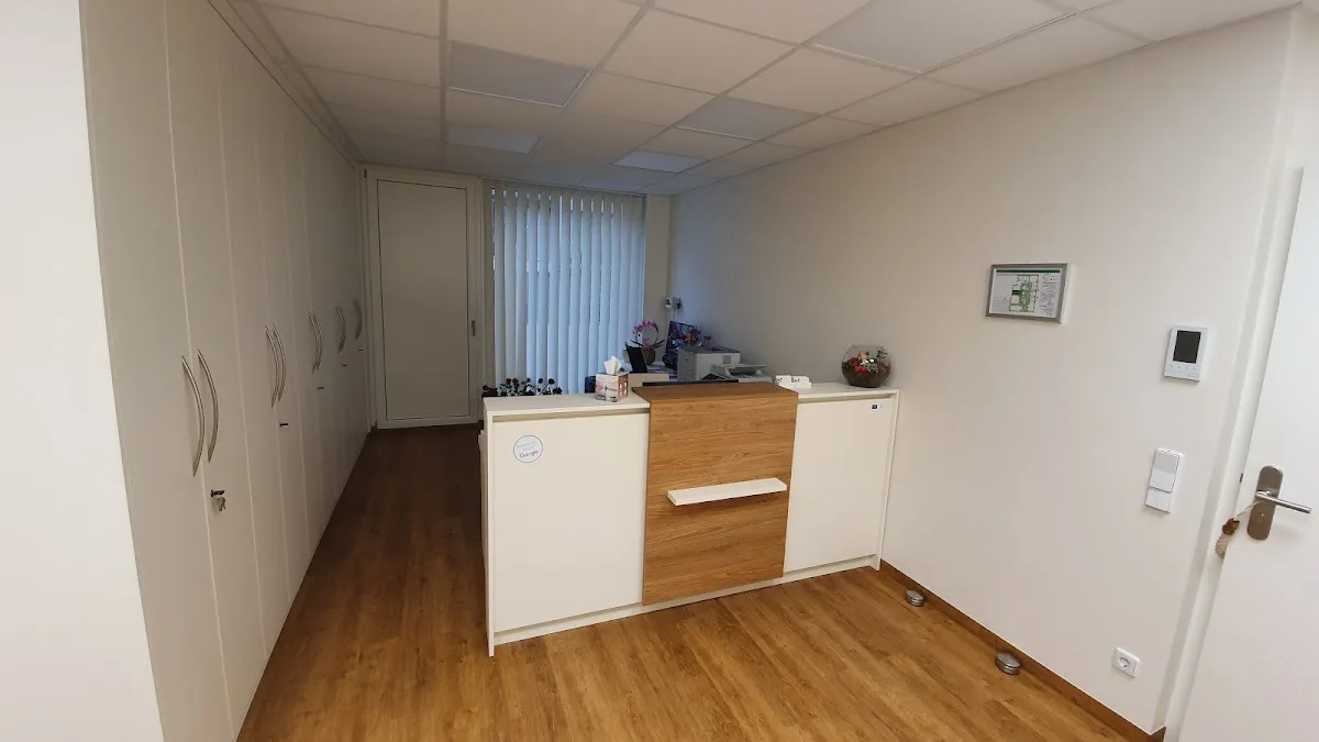 Praxis-Klinik Dr. med. Swetlana Hoffmann, Dr. med. Ulrike Bergmann-Hensel, Dr. med. Dagmar Geiß, FÄ für Reproduktionsmedizin