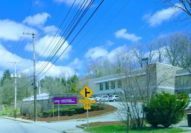 UPMC Magee-Womens Center for Fertility and Reproductive Endocrinology — photo 1