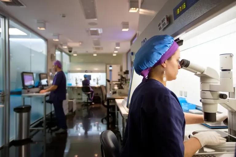 Crea Centro Médico de Fertilidad y Reproducción Asistida