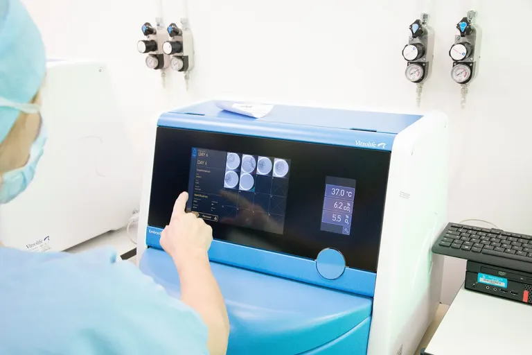 Service de médecine et de la reproduction - HCL — photo 3
