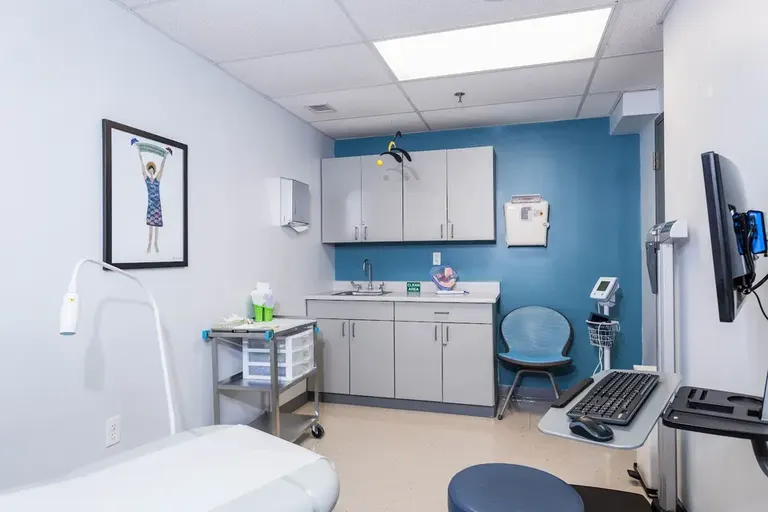 HealthQ Sexual and Reproductive Health - Beverly — photo 1